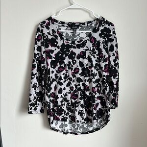 Jones New York Black and Pink Graphic Blouse with 3/4 Sleeves